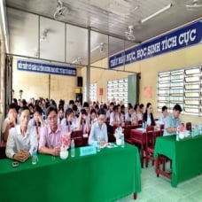 Tỷ lệ học sinh TP.HCM đến trường tiếp tục tăng